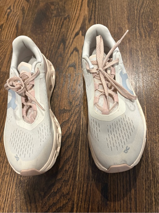 On Running Shoes - On Running Women's Cloudnova Sneakers in Light Gray & Blush Pink